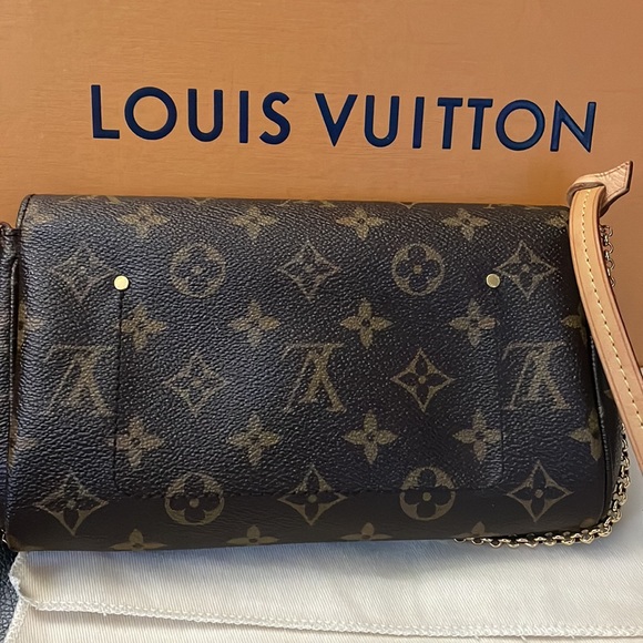 Sold♥️♥️♥️Authentic Louis Vuitton Monogram Favorite PM♥️ - Picture 15 of 16